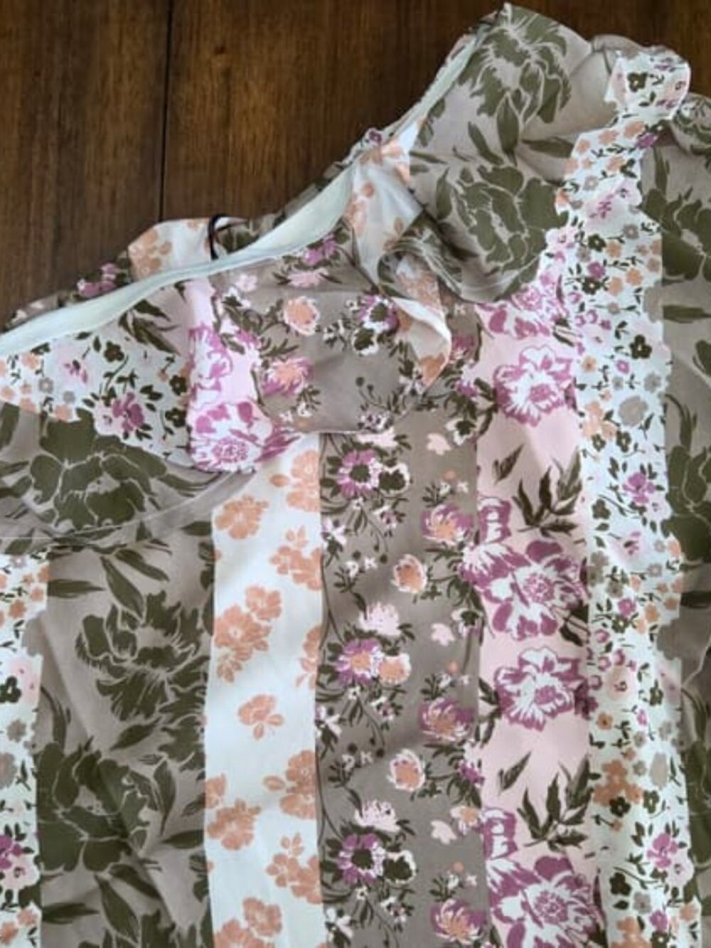 floral_striped one-shoulder